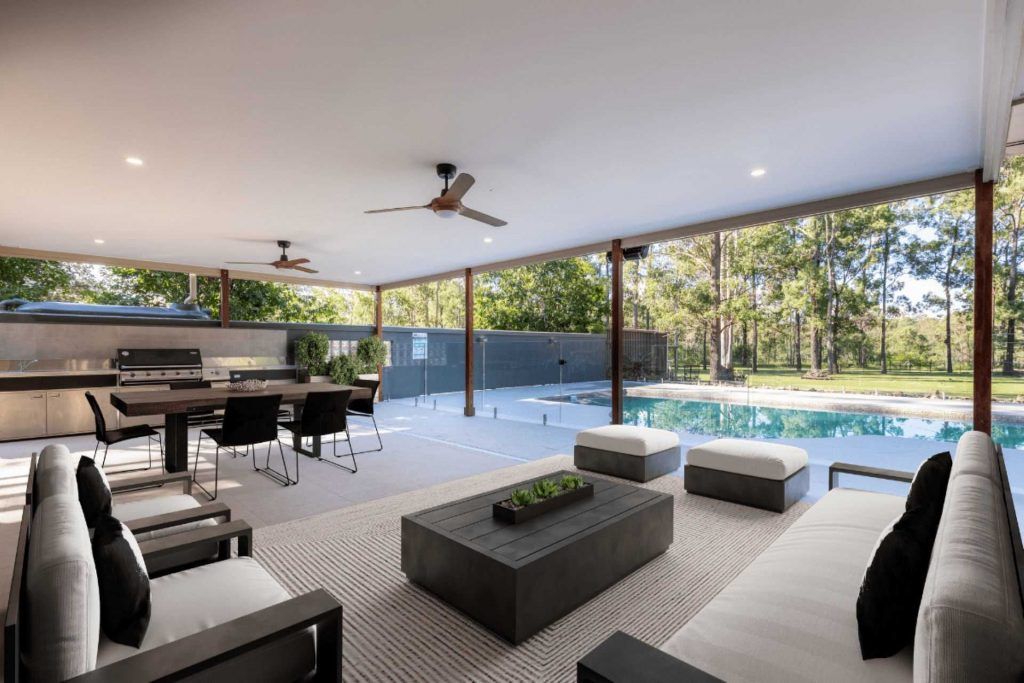Recently renovated outdoor entertaining area with pool | Featured image for the blog Eco Friendly Home Renovation Tips from Renovate Mt Gravatt.